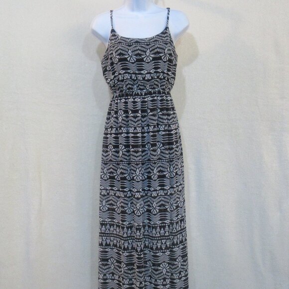 🖤 Rare XXI Black & White Tribal Print Maxi Dress | Size Small - Picture 1 of 9